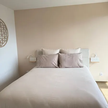 Le Doublaix - Superbe T3 Neuf - Parking Privé -