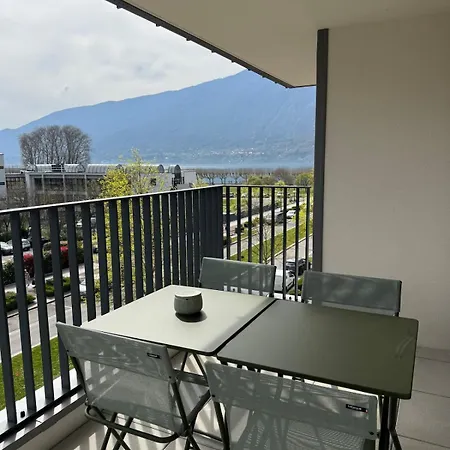 Le Doublaix - Superbe T3 Neuf - Parking Privé - Apartamento