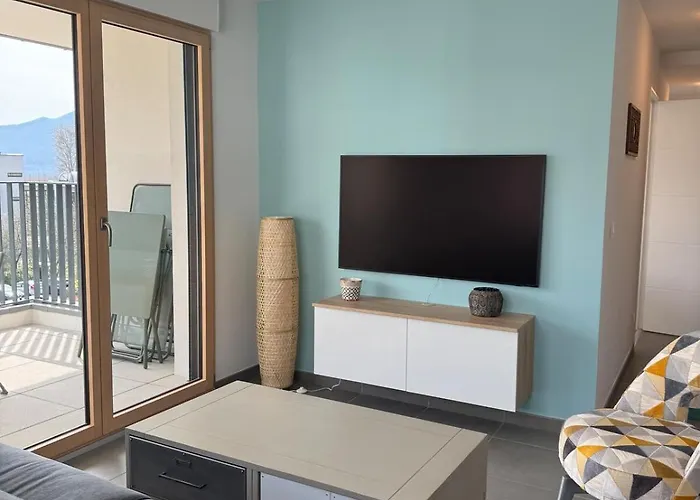 Apartment Le Doublaix - Superbe T3 Neuf - Parking Prive - *