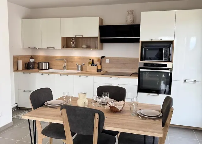 Apartment Le Doublaix - Superbe T3 Neuf - Parking Prive - *